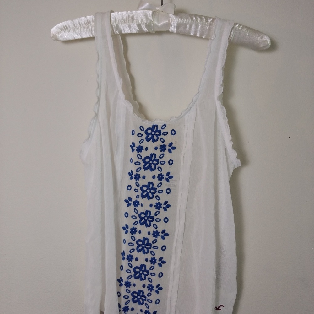 NWT Hollister Sheer Tank